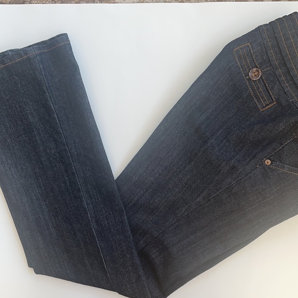 Yuva Flared Jeans - Picture 5 of 8